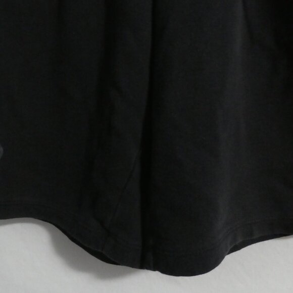 UNDER ARMOUR - Fitted | medium | Black Sweat Shorts | Waistband & Drawstring - Picture 7 of 14